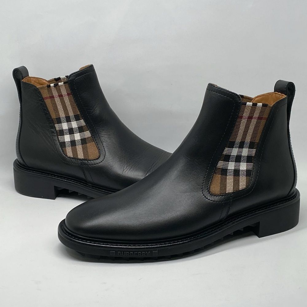 Burberry Men's Allostock Chelsea Boots size 40/us size 7